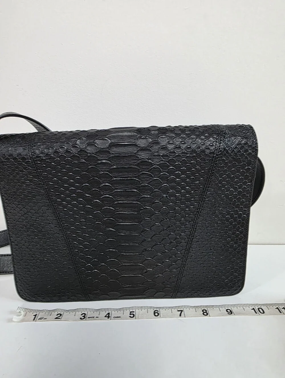 Vince Black Embossed Crossbody Bag Snakeskin Python